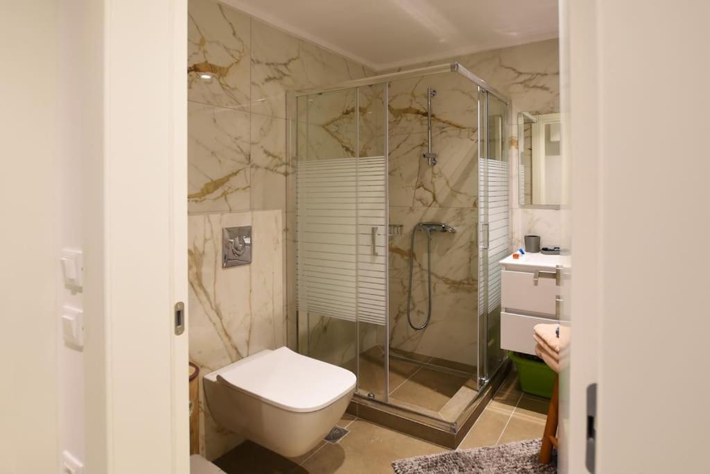 Uni Cozy City Apartment Rhodes City Kültér fotó