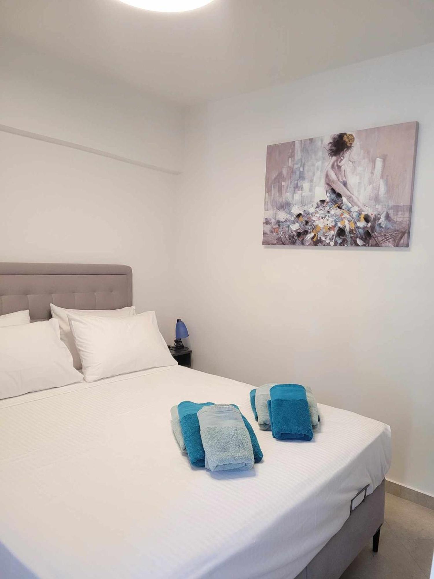 Uni Cozy City Apartment Rhodes City Kültér fotó